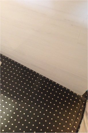 stainless steel studded rubber tiles in residential kitchen application - 3